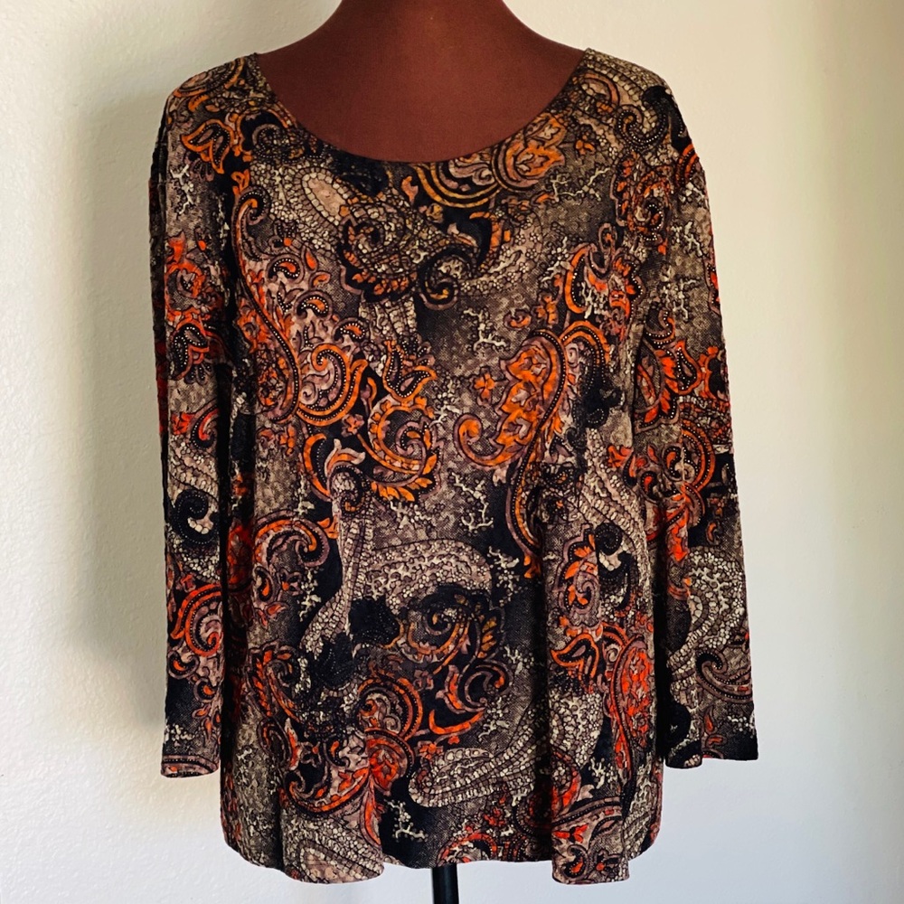 Brittany Black Woman Stretch Tunic Top in earthy Colors L/XL